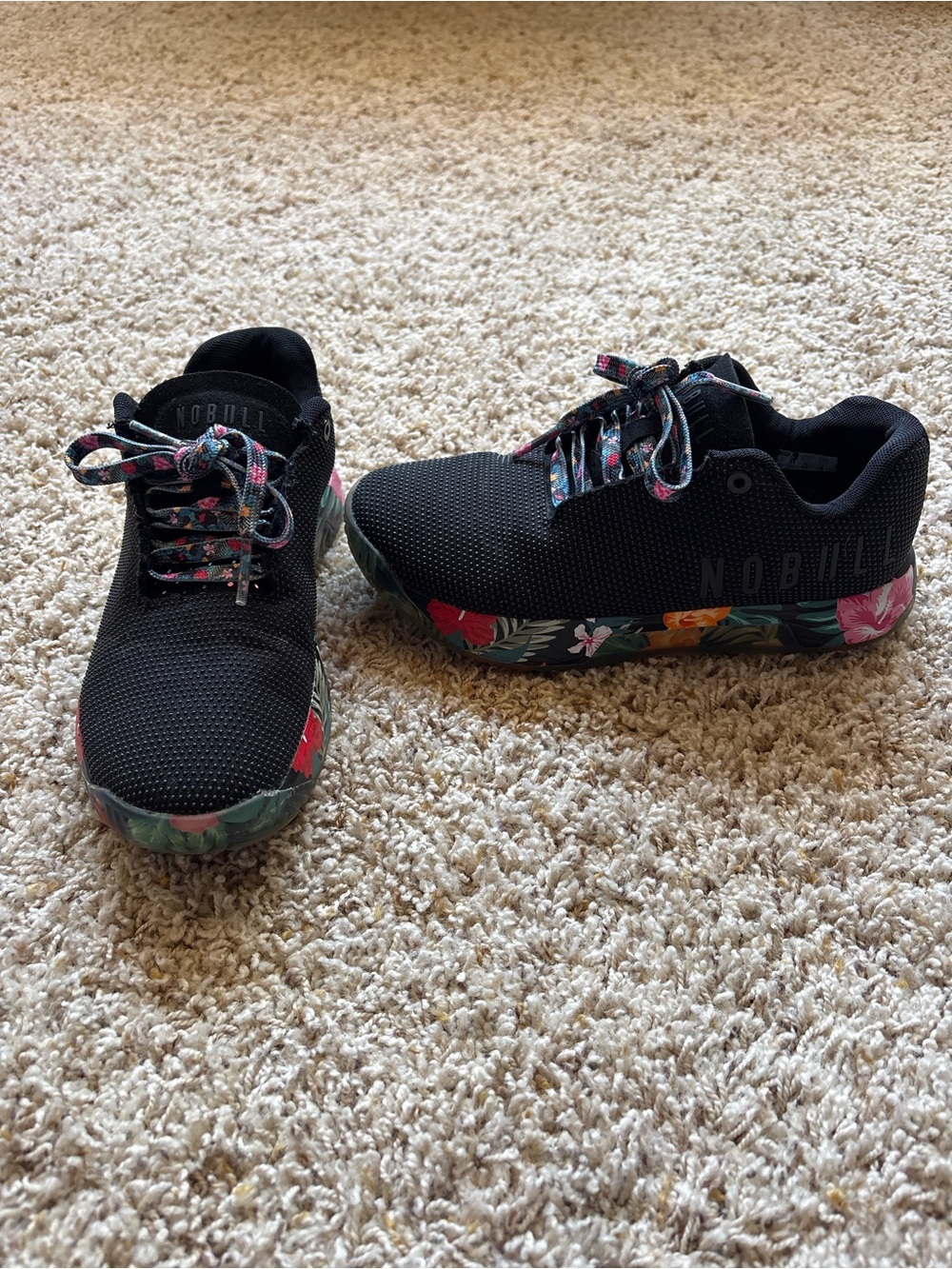 NOBULL Tropical Floral Trainers in Black Sz 7